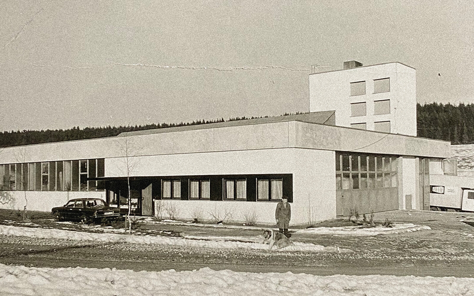 zieflekoch Über Zieflekoch altes Foto von Gebäude