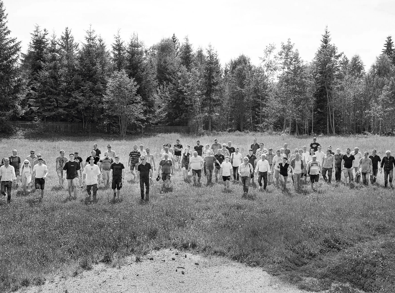 zieflekoch Über Zieflekoch Team Mitarbeiter Gruppe von Menschen Natur Wiese Wald