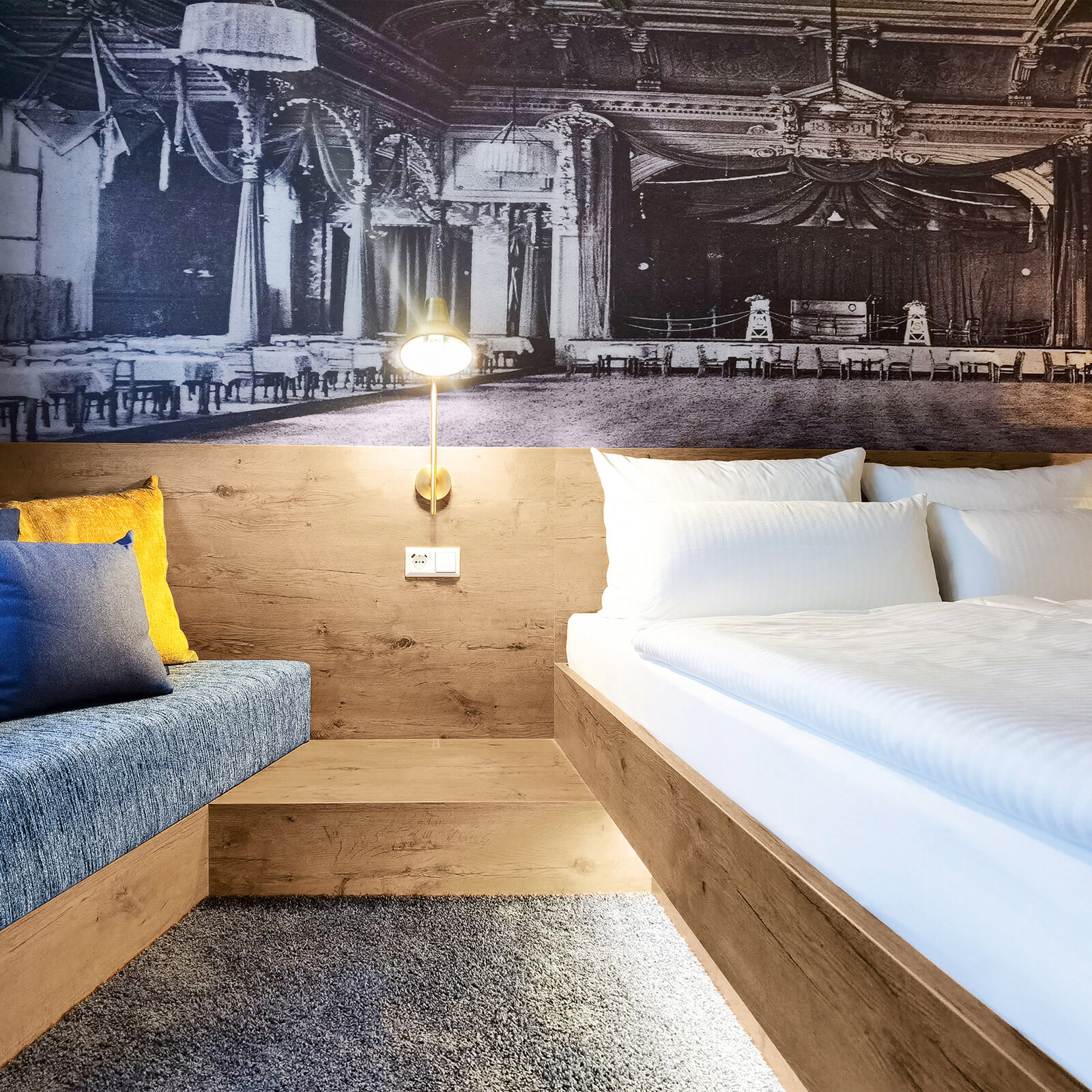 zieflekoch mighty Twice Bett Schlafzimmer Zimmer Holzbett Sitzbank Sitzecke Nachttisch