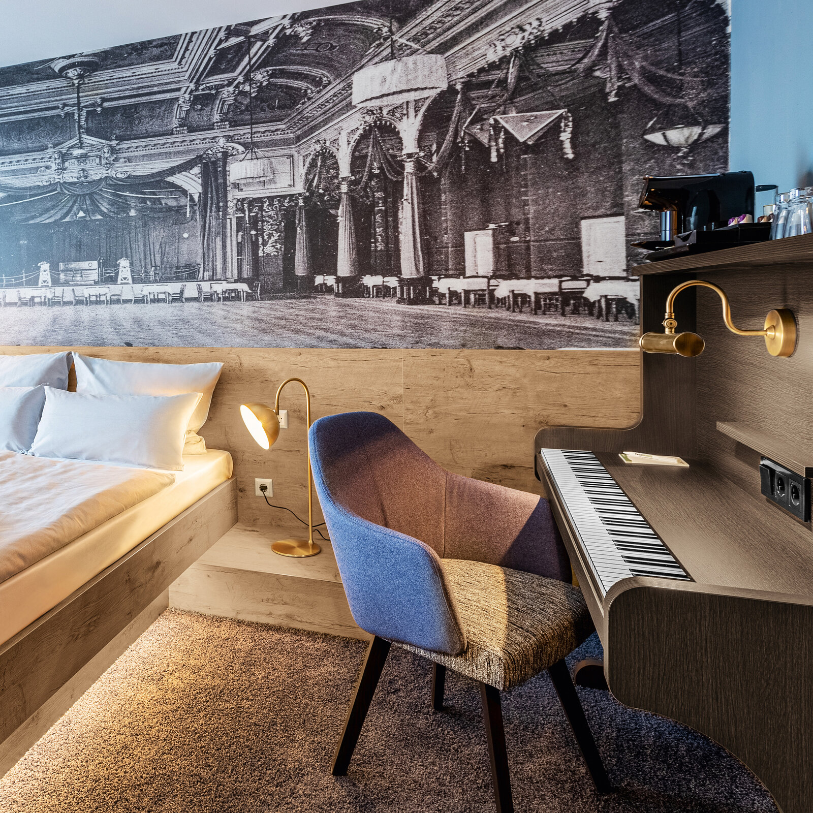 zieflekoch mighty Twice Schreibtisch Klavier Bett Schlafzimmer Zimmer Holzbett Nachttisch