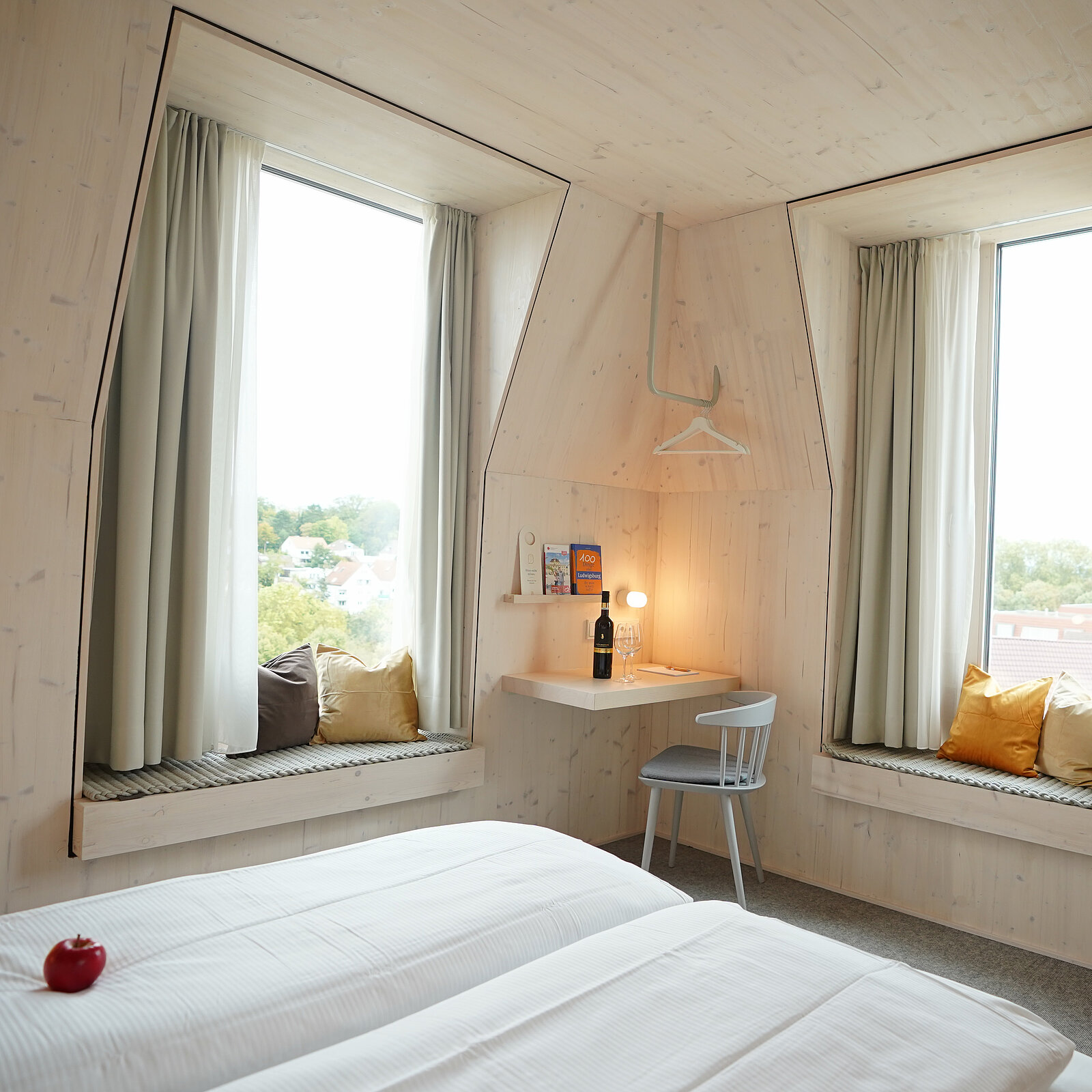 Nachhaltige Einrichtung_Zimmer im Hotel Bergamo_zieflekoch